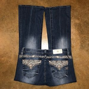 NWOT Miss Me Mid-rise Boot Cut Jeans Size 31
